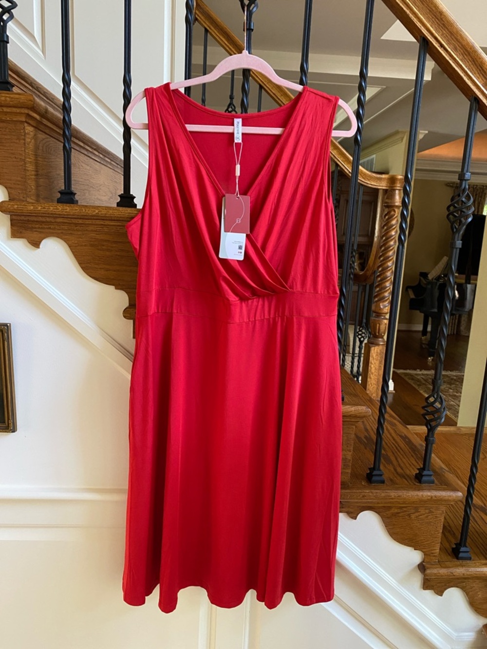 POSESHE DRESS NWT!!!